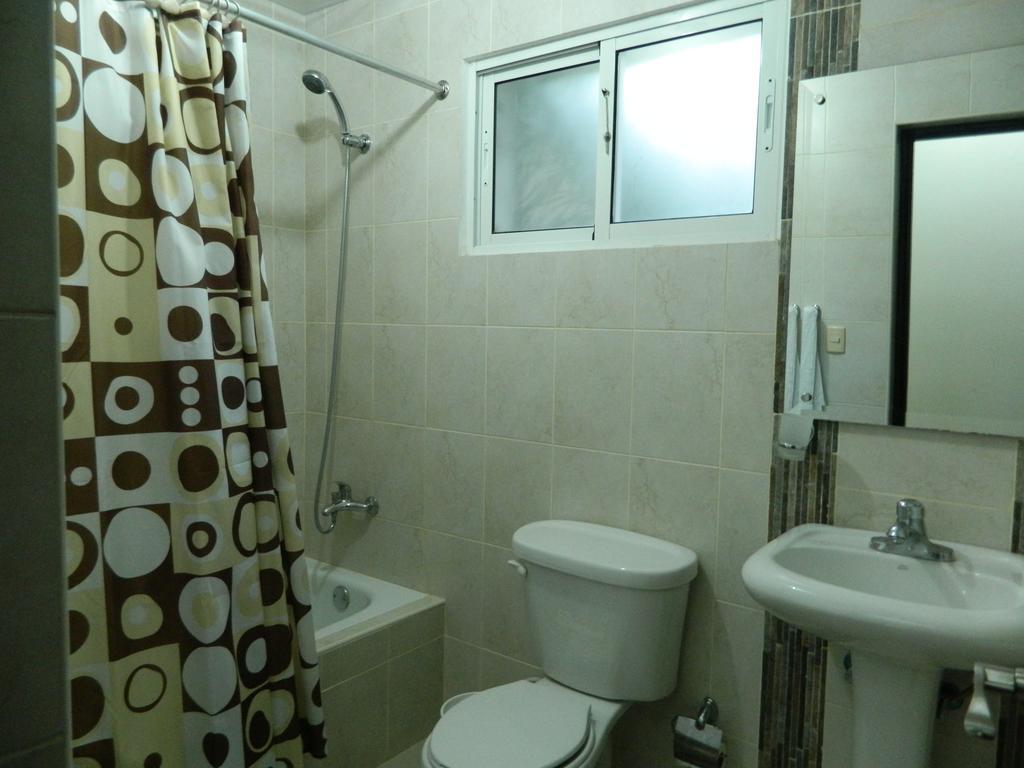 Residencial Vista Del Bosque Apartment Santiago De Los Caballeros Bagian luar foto