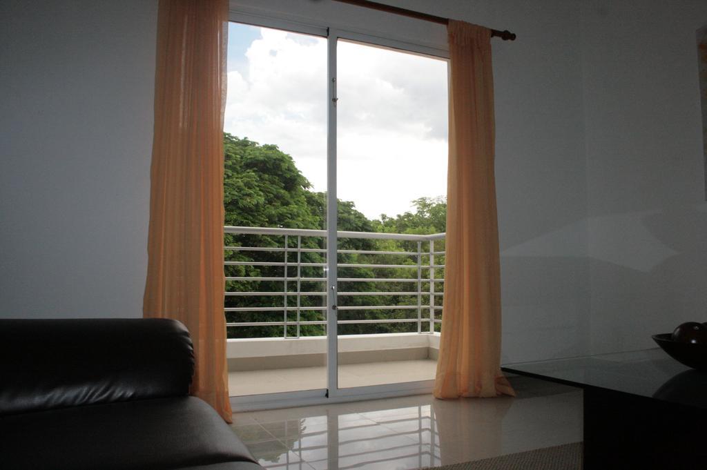 Residencial Vista Del Bosque Apartment Santiago De Los Caballeros Bagian luar foto
